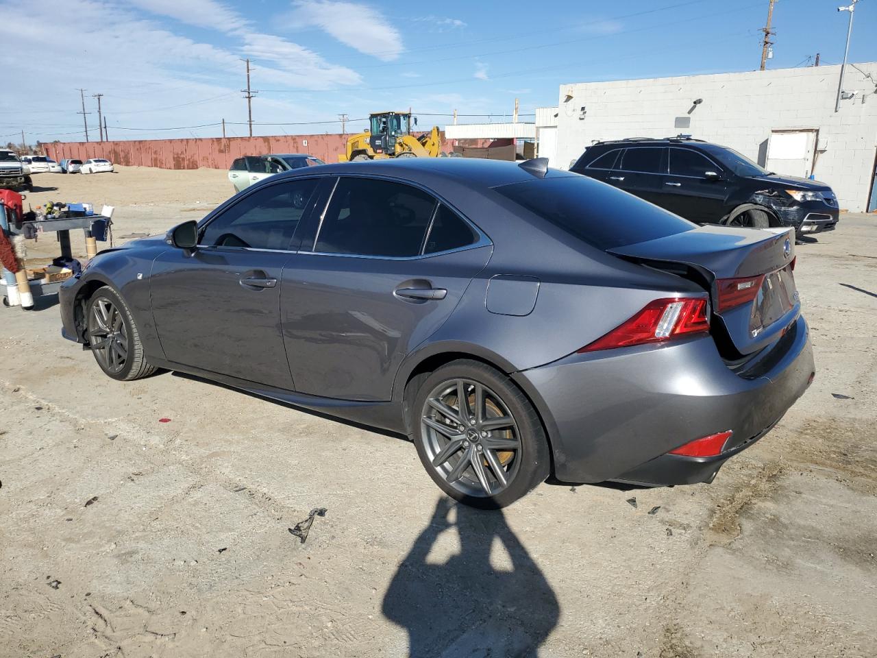 2015 Lexus IS - Image 2