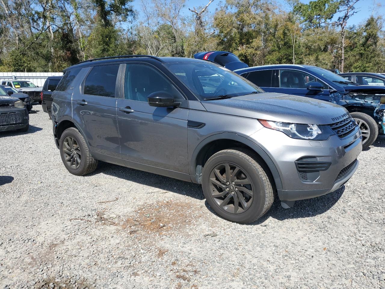 2018 Land Rover Discovery - Image 4