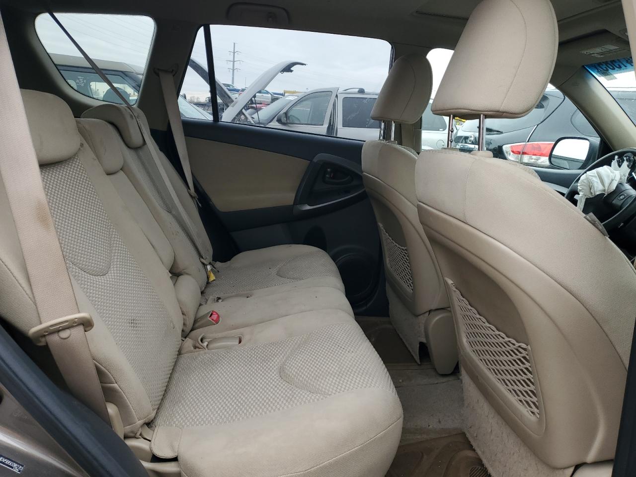 2011 Toyota RAV 4 - Image 10