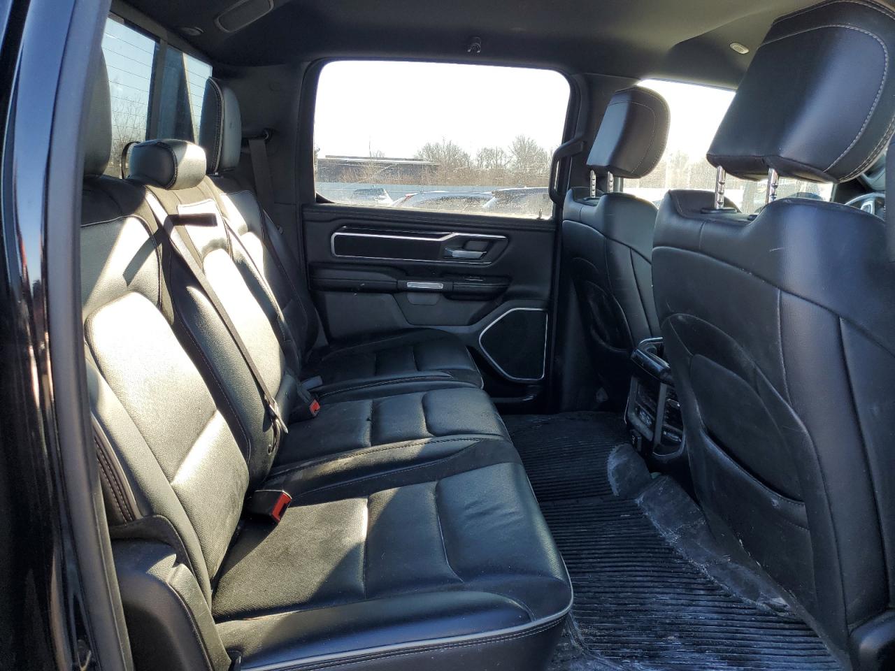 2021 RAM 1500 - Image 10