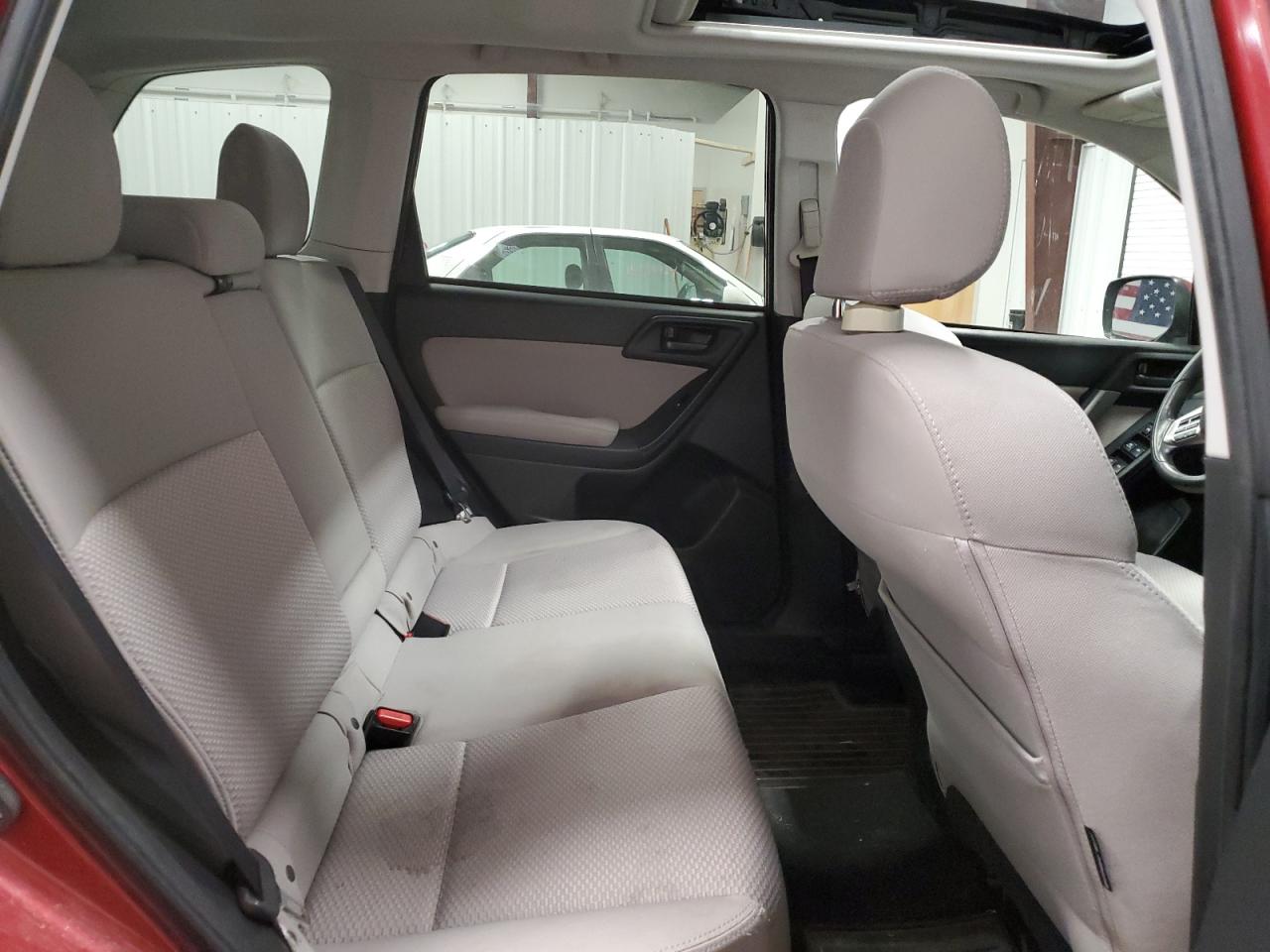 2015 Subaru Forester - Image 11