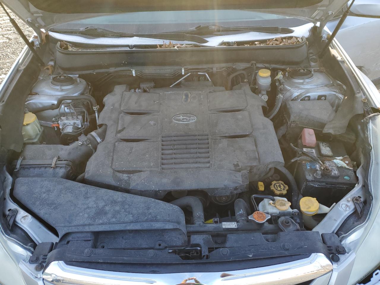 2012 Subaru Outback - Image 12