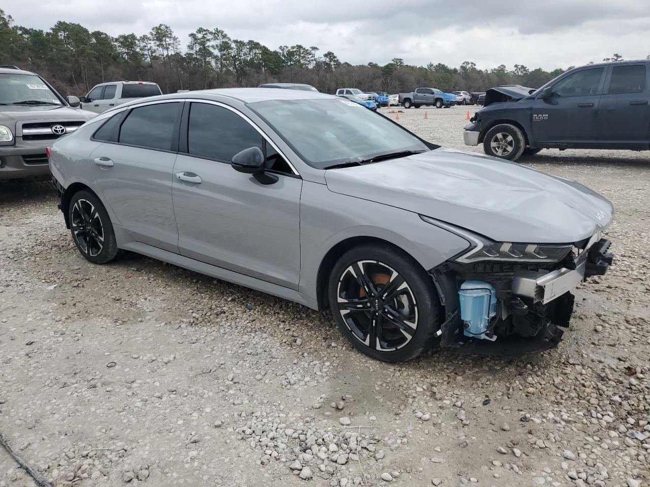 2023 Kia K5 - Image 4