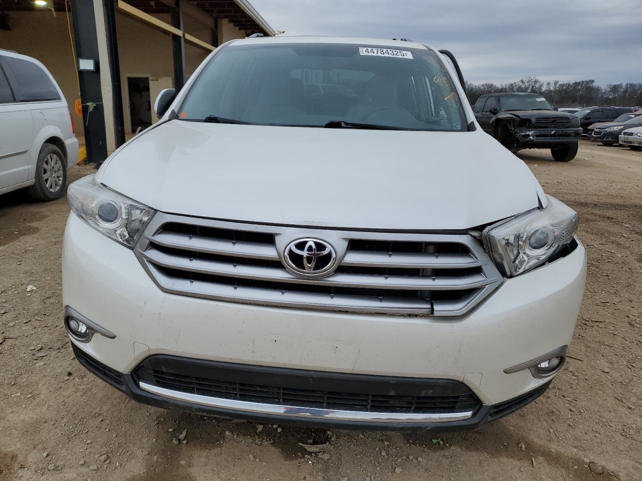 2013 Toyota Highlander - Image 5