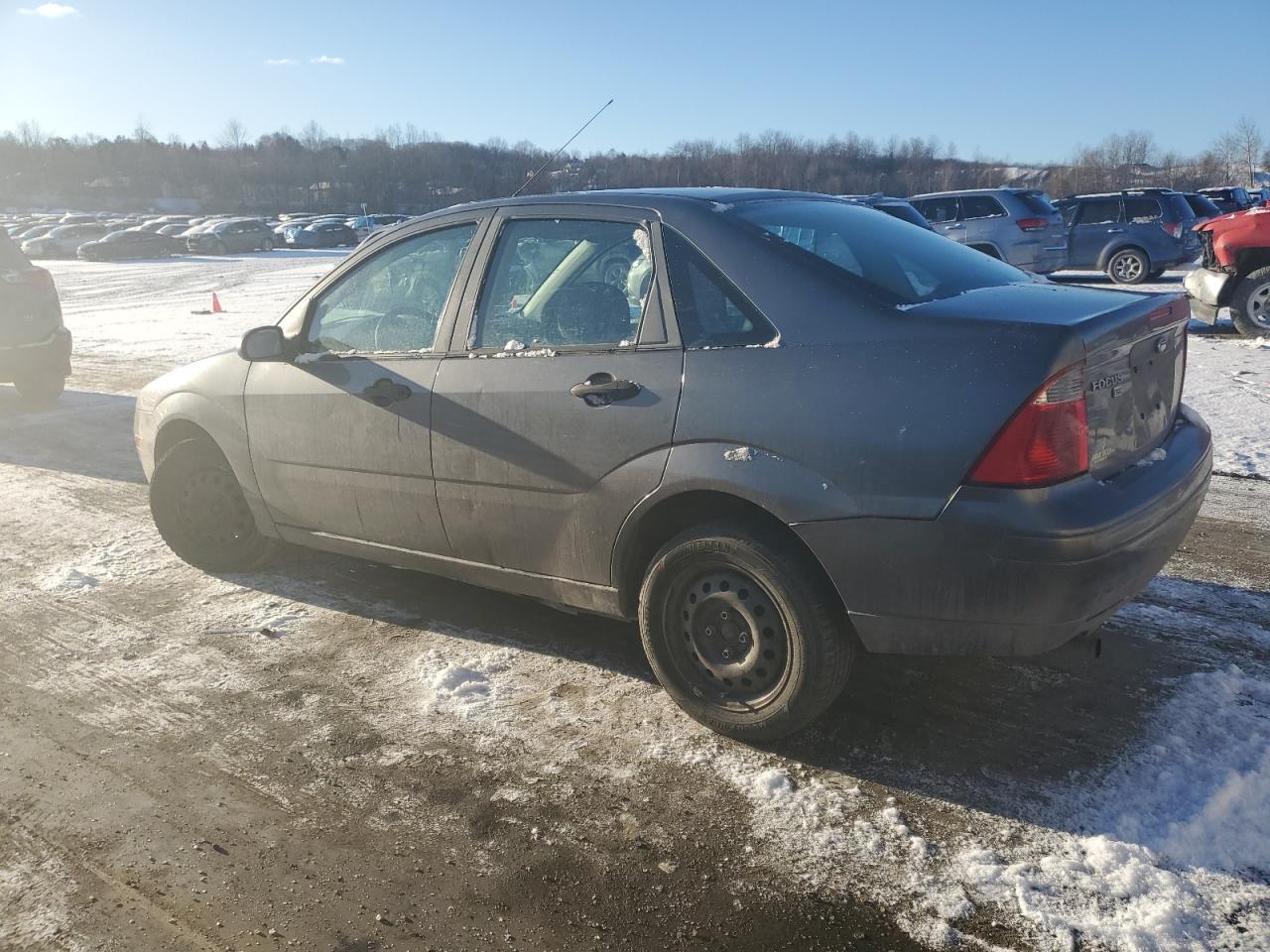2007 Ford Focus - Image 2