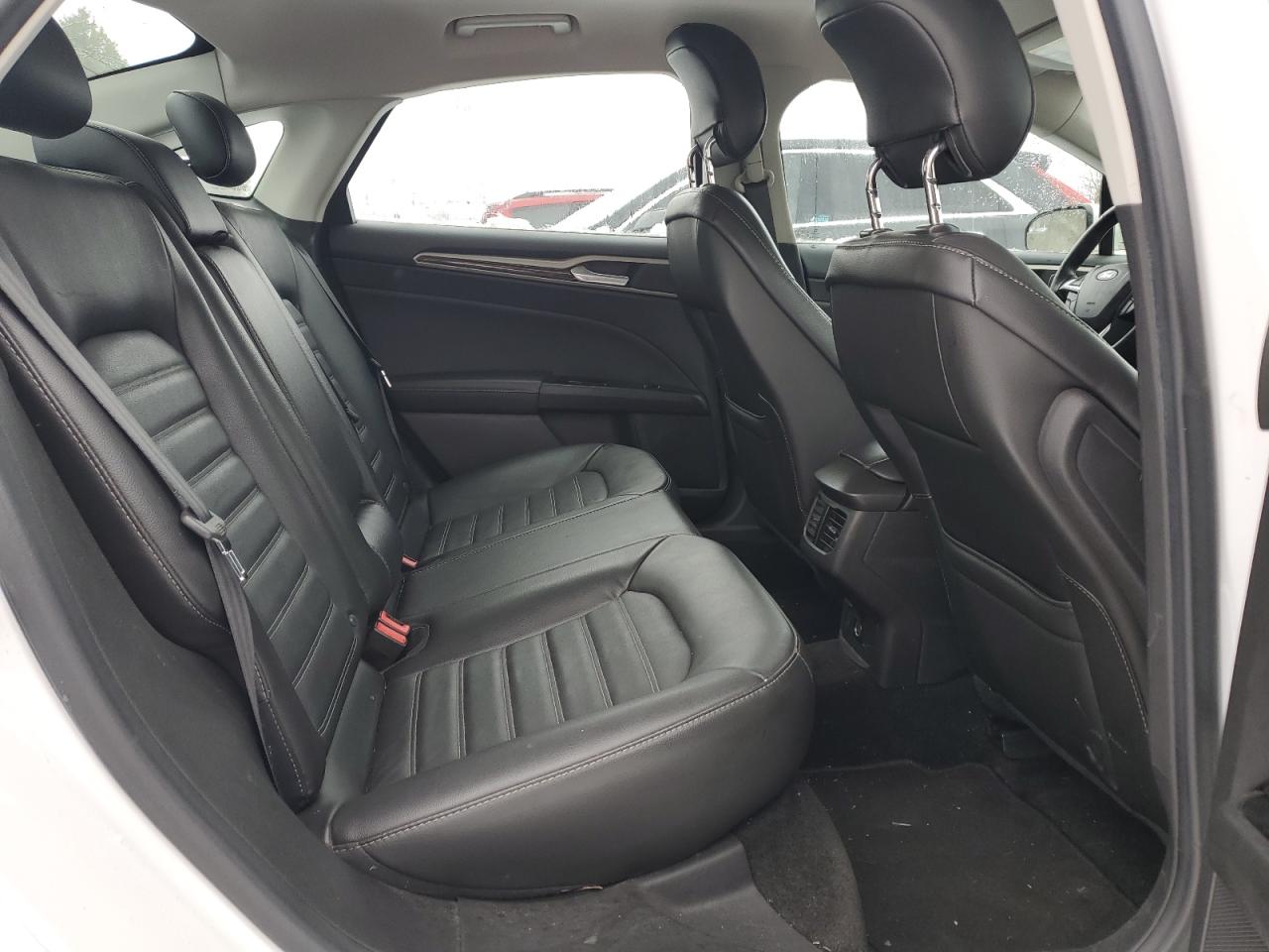 2013 Ford Fusion - Image 10