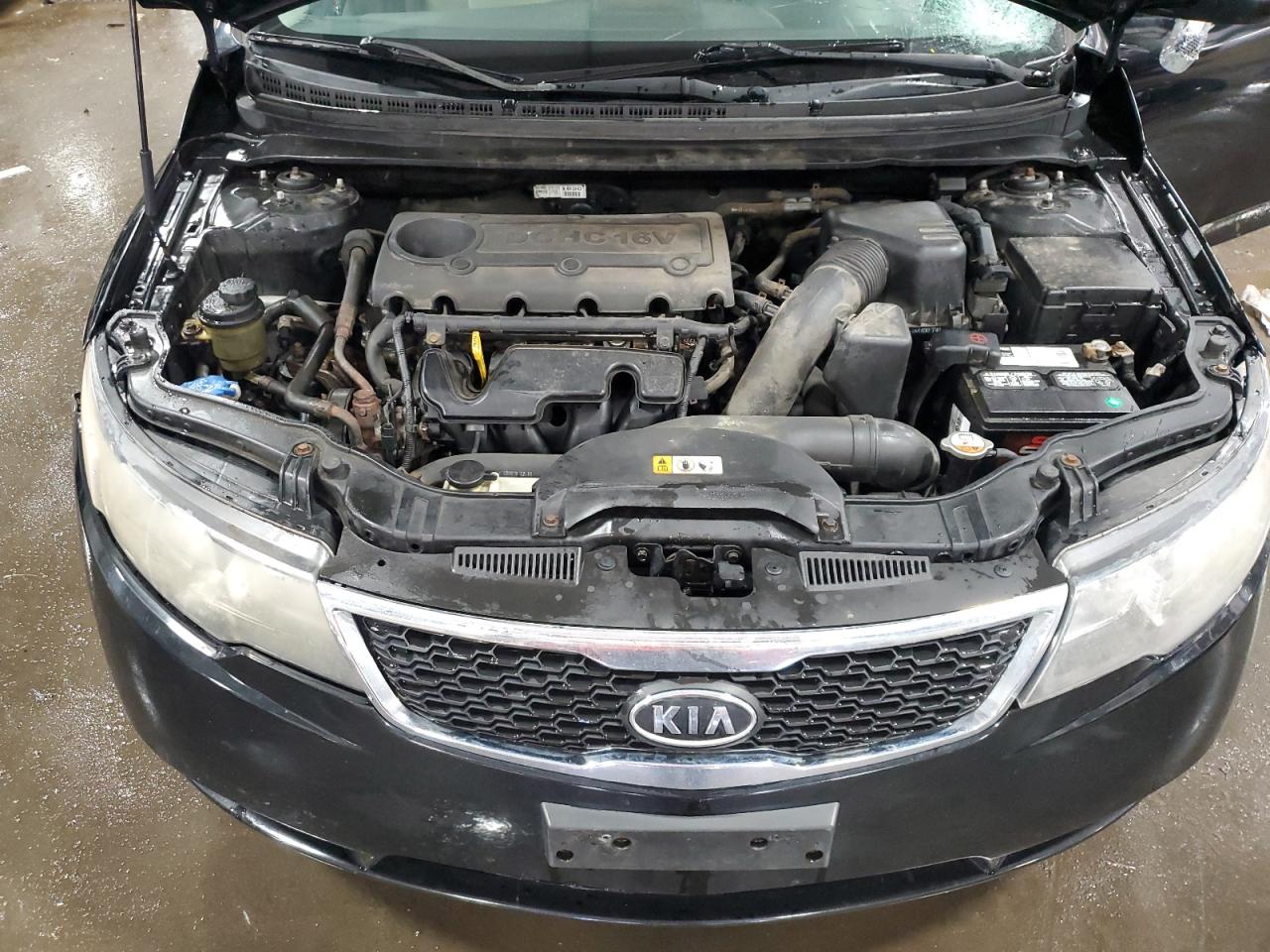 2013 Kia Forte - Image 12