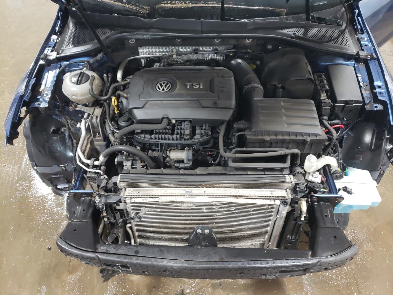 2016 Volkswagen Golf - Image 11