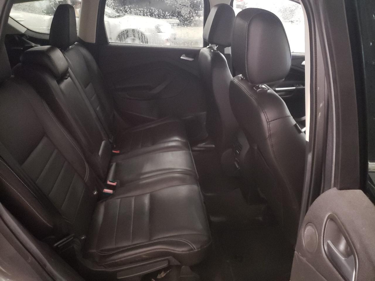 2014 Ford Escape - Image 11