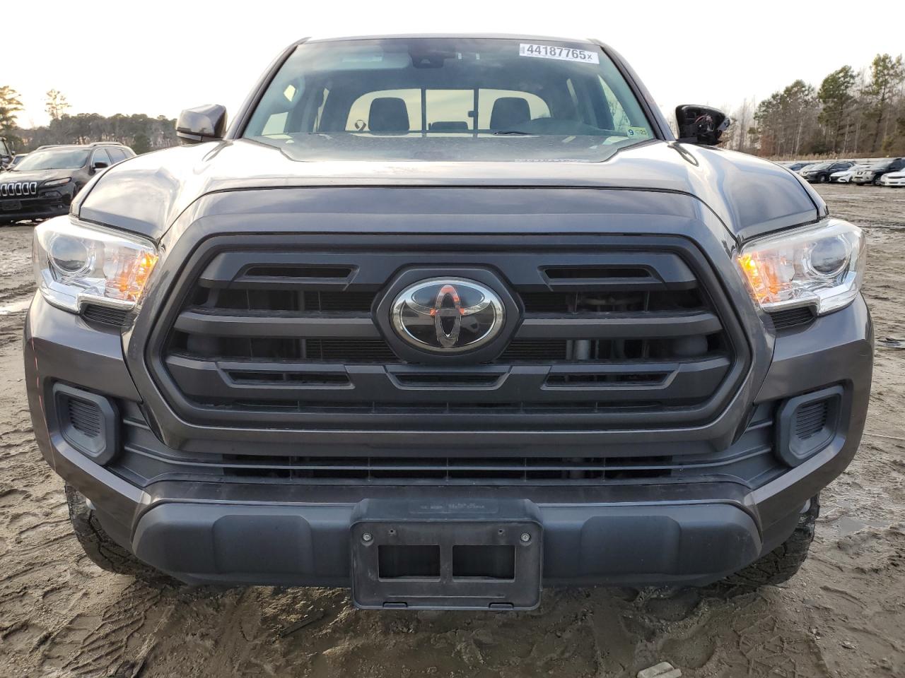 2019 Toyota Tacoma - Image 5