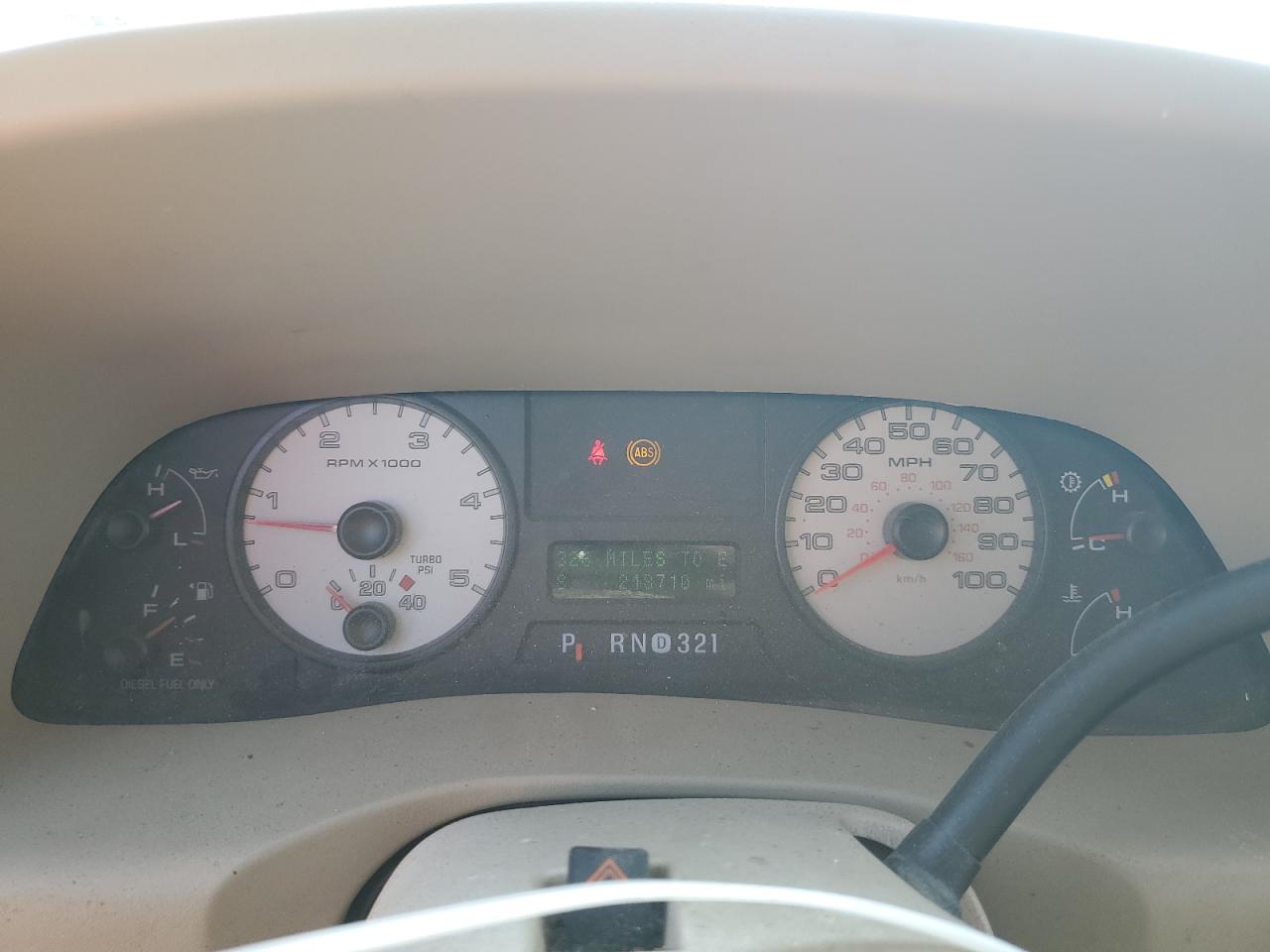 2005 Ford F350 - Image 9