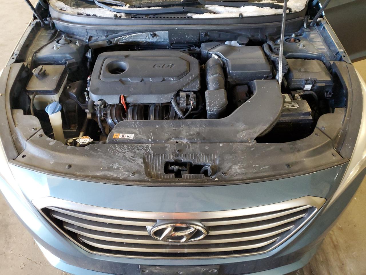 2016 Hyundai Sonata - Image 11
