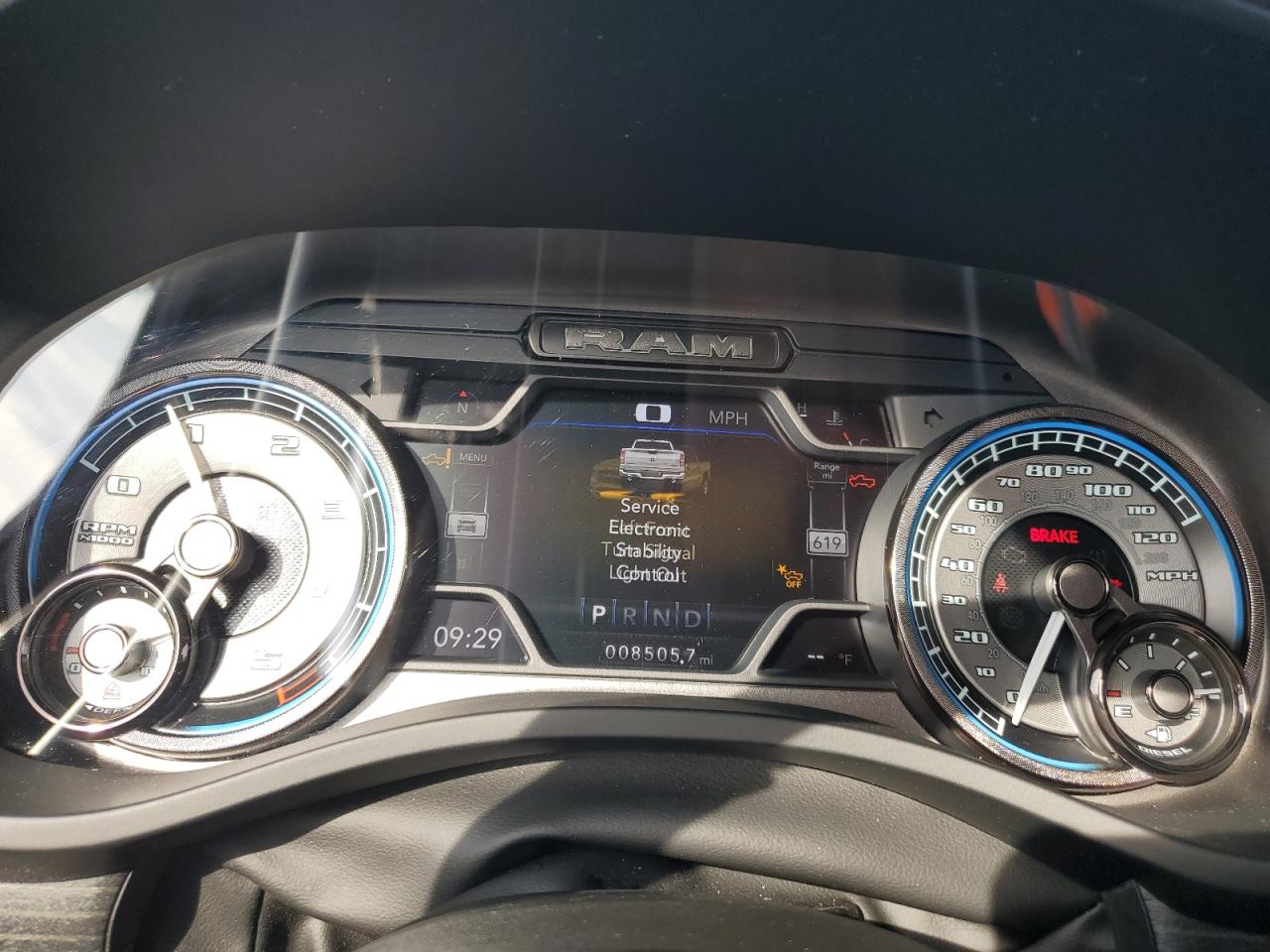 2022 RAM 1500 - Image 9