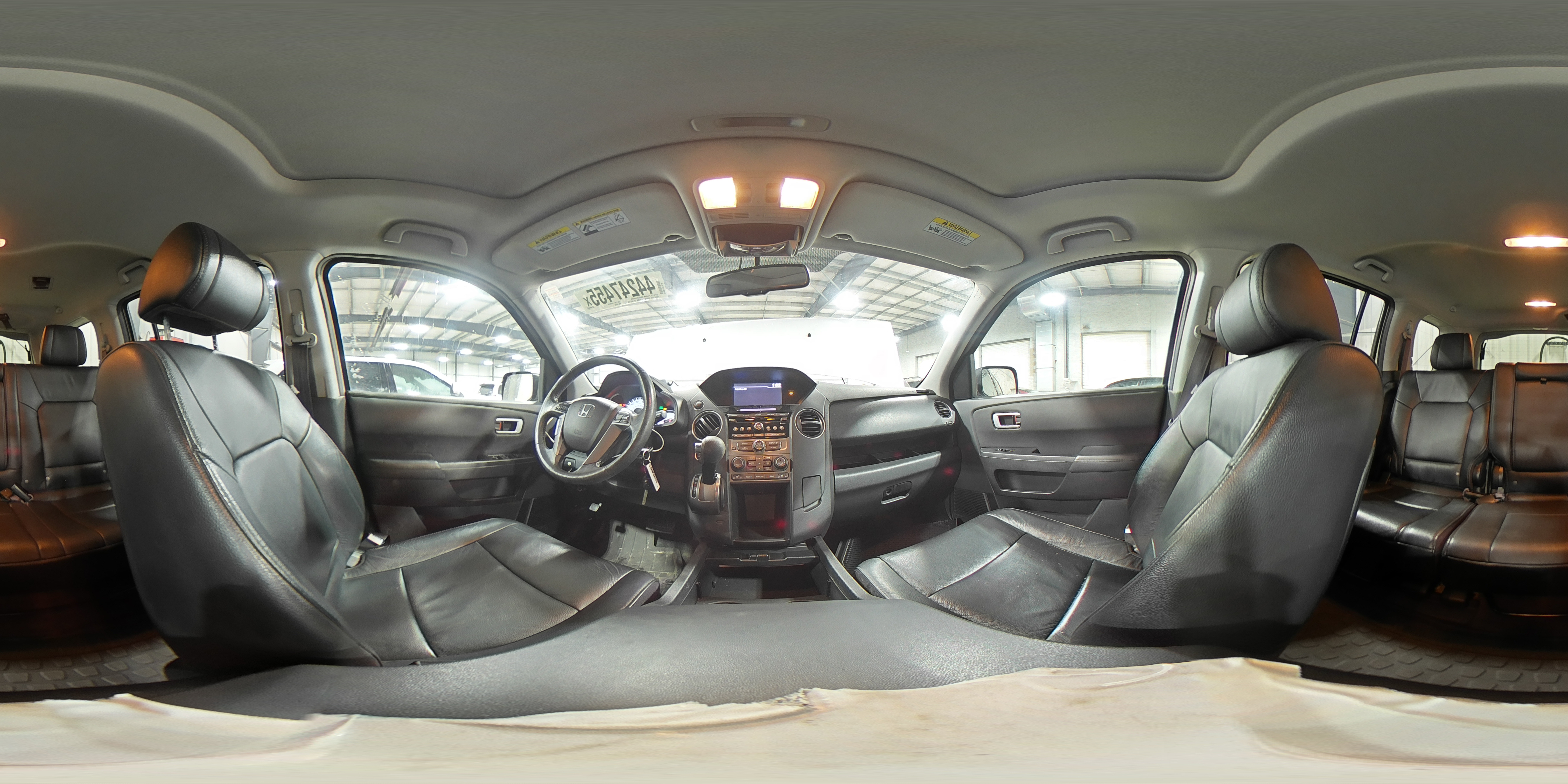 2015 Honda Pilot - Image 15