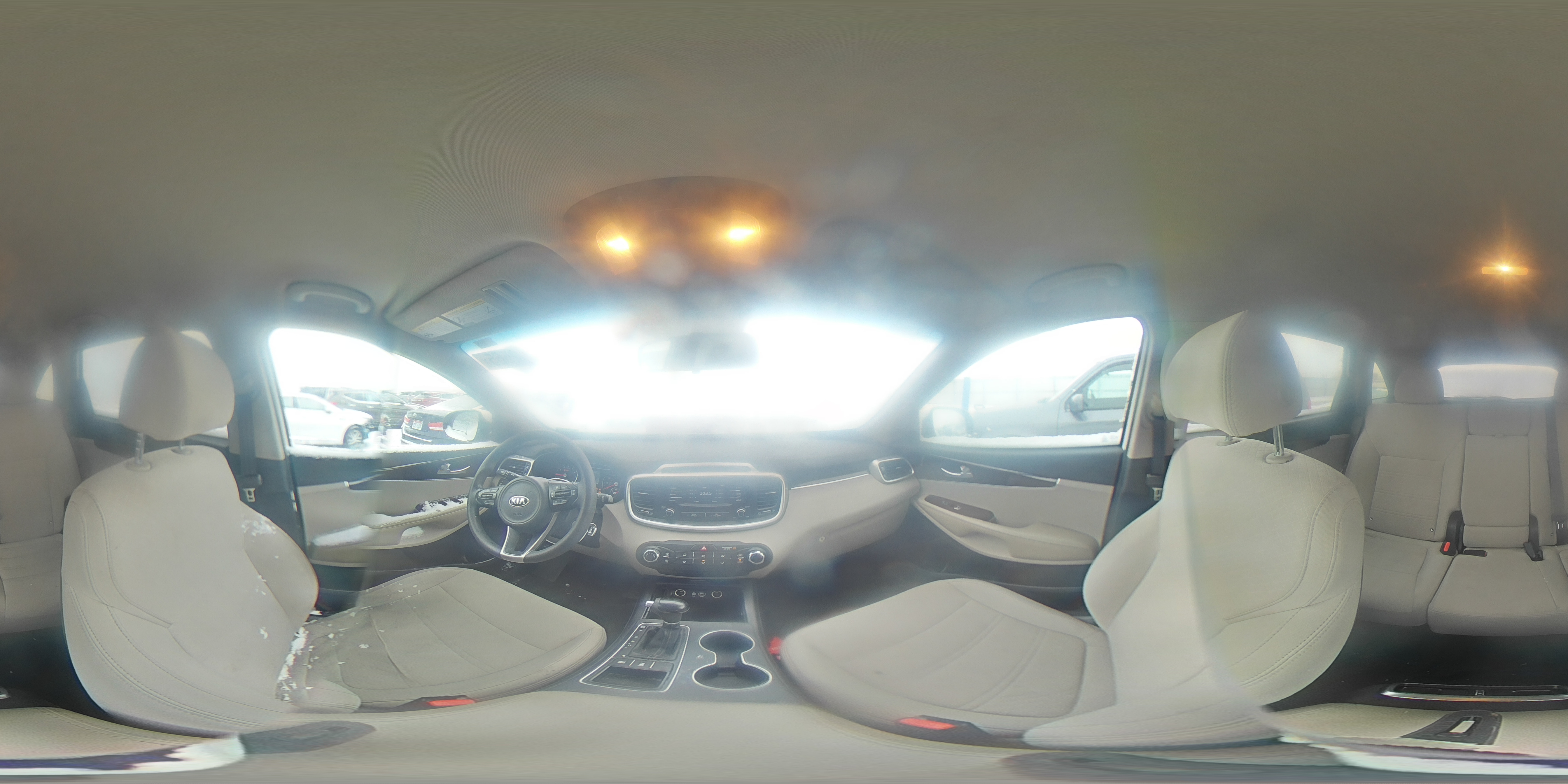 2018 Kia Sorento - Image 13