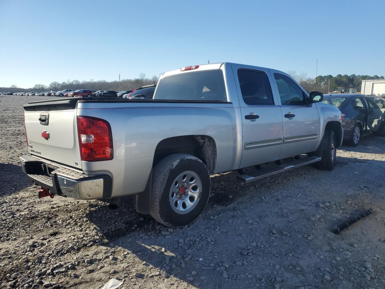 2010 Chevrolet Silverado - Image 3
