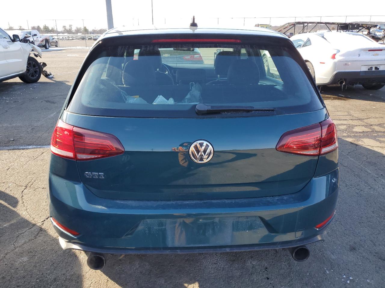 2018 Volkswagen GTI - Image 6