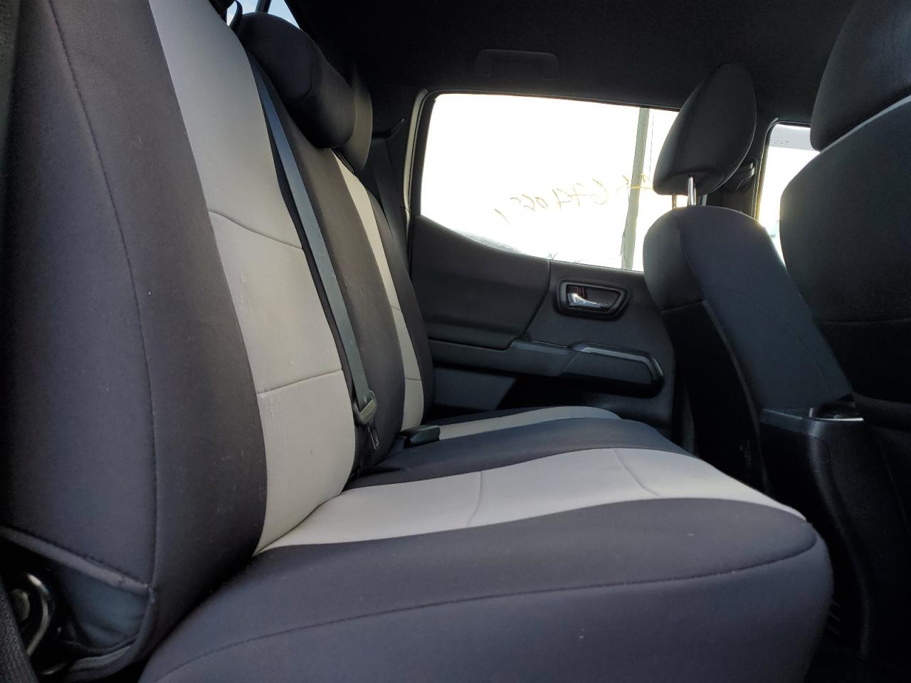 2021 Toyota Tacoma - Image 10