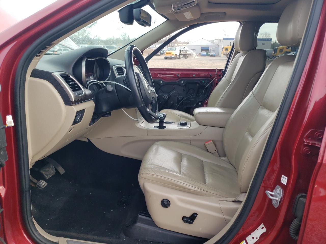 2014 Jeep Grand Cherokee - Image 7