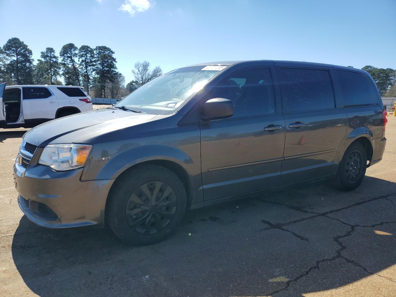 2016 Dodge Caravan - Image 1