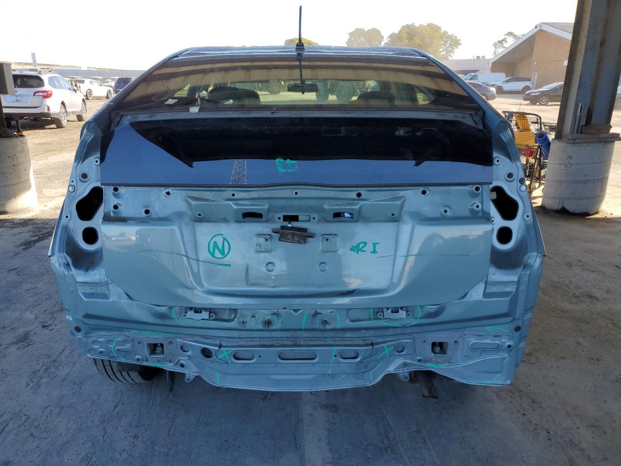 2013 Toyota Prius - Image 6
