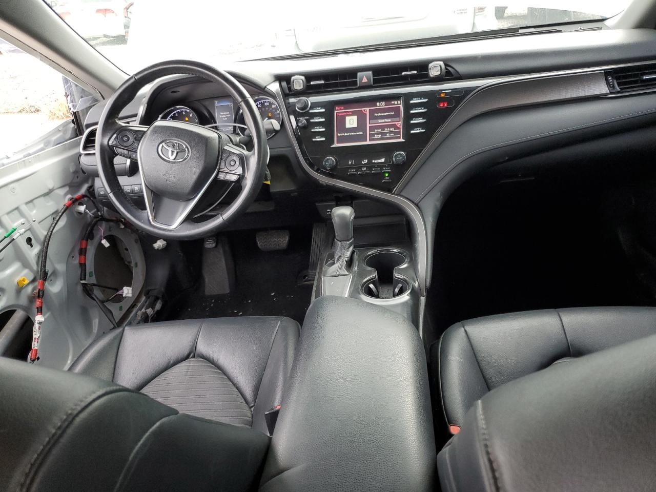 2019 Toyota Camry - Image 8