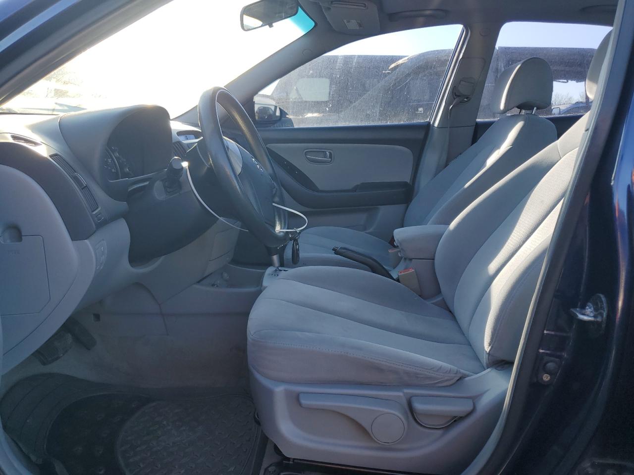 2007 Hyundai Elantra - Image 7