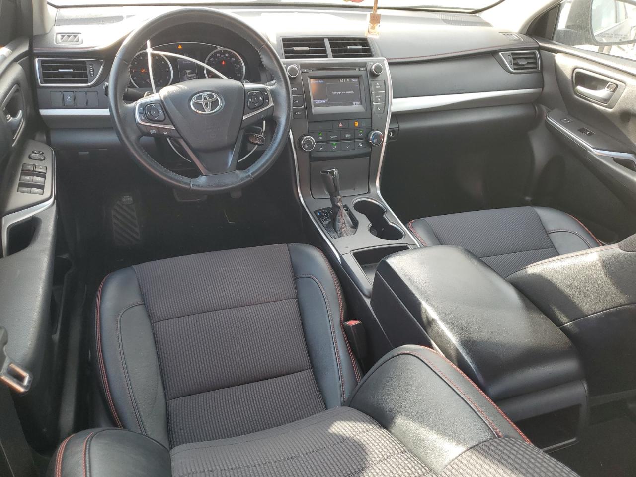 2017 Toyota Camry - Image 8