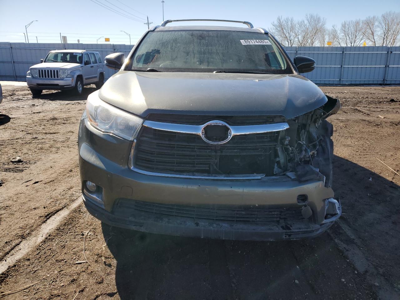 2016 Toyota Highlander - Image 5
