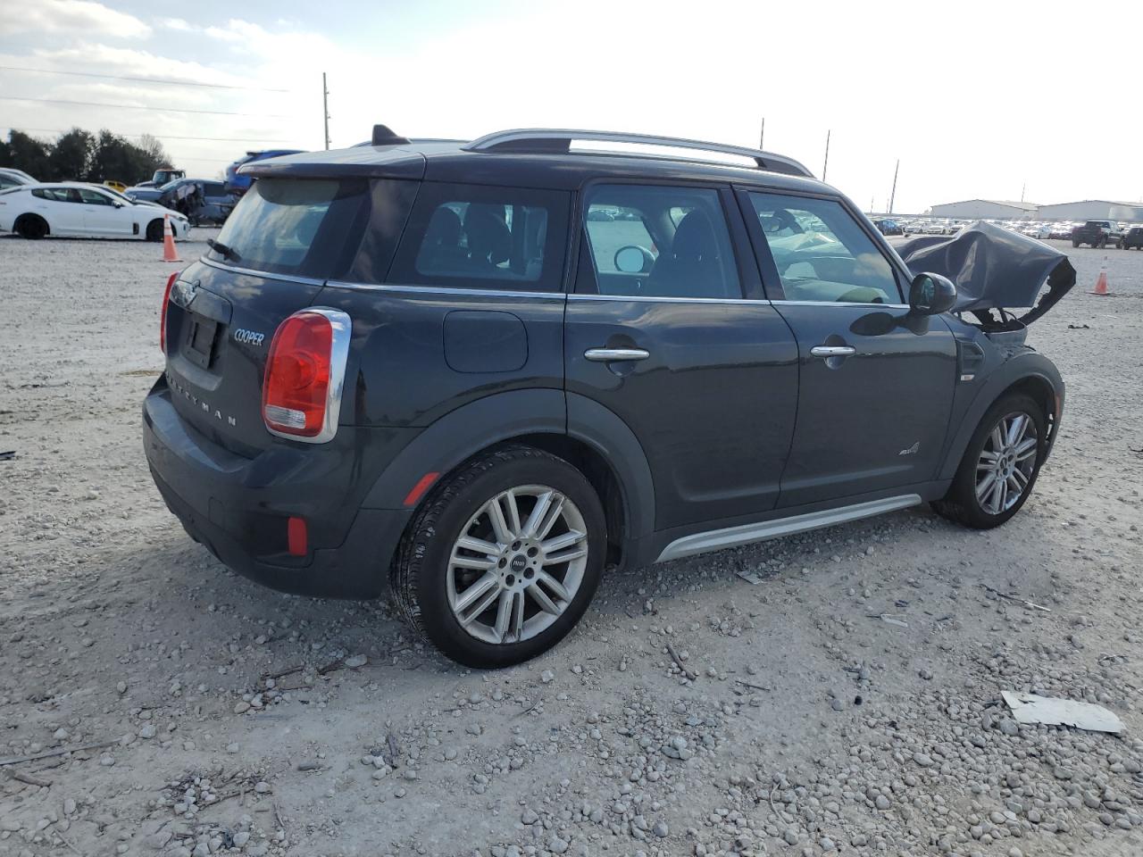 2017 MINI Cooper - Image 3