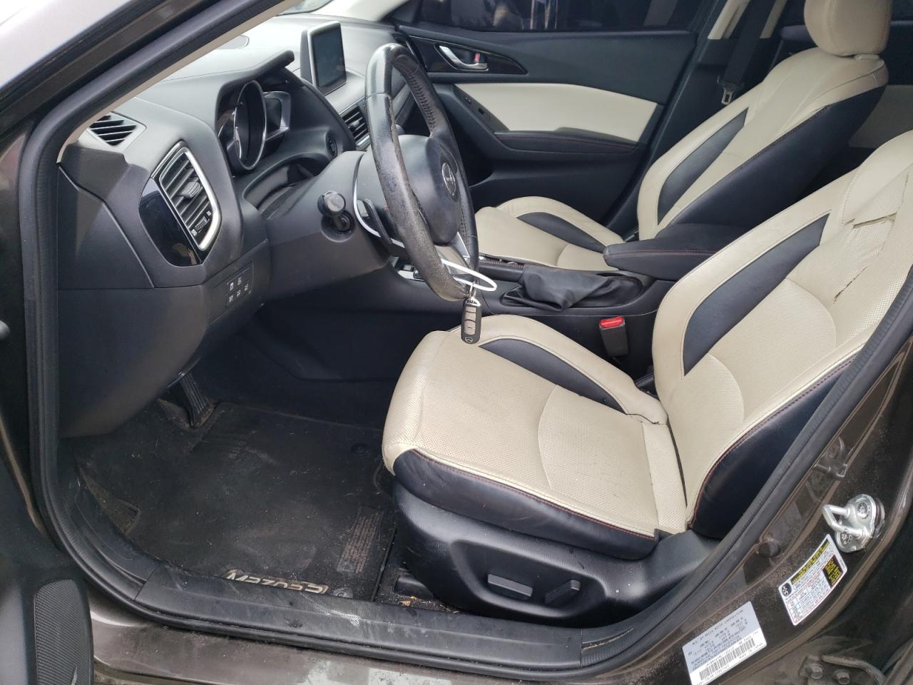 2014 Mazda 3 - Image 7