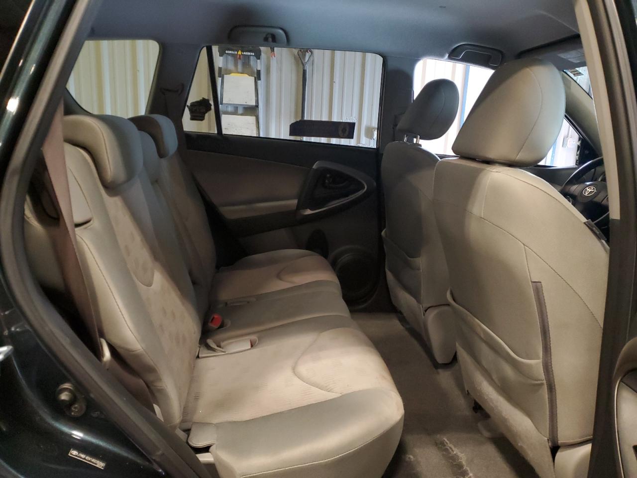 2010 Toyota RAV 4 - Image 10