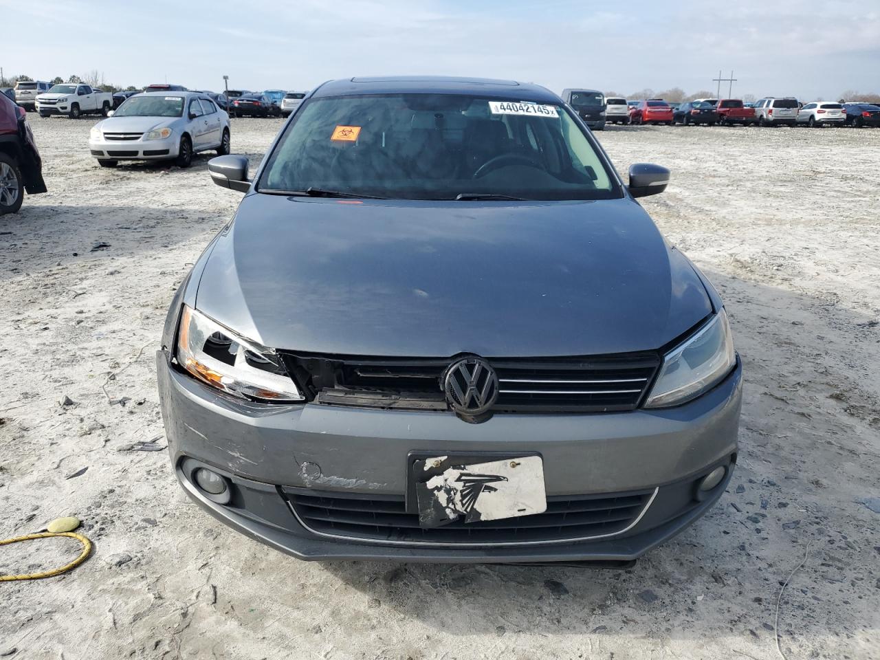 2014 Volkswagen Jetta - Image 5