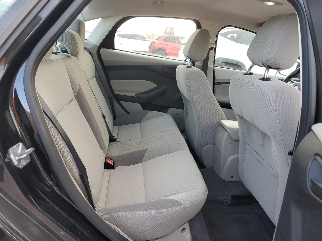 2012 Ford Focus - Image 10