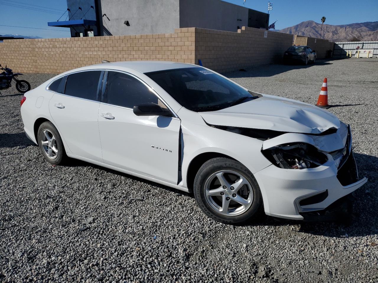 2017 Chevrolet Malibu - Image 4