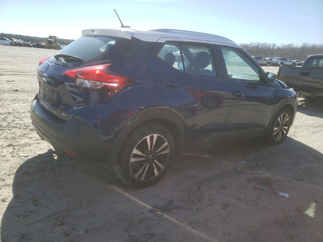 2020 Nissan Kicks - Image 3
