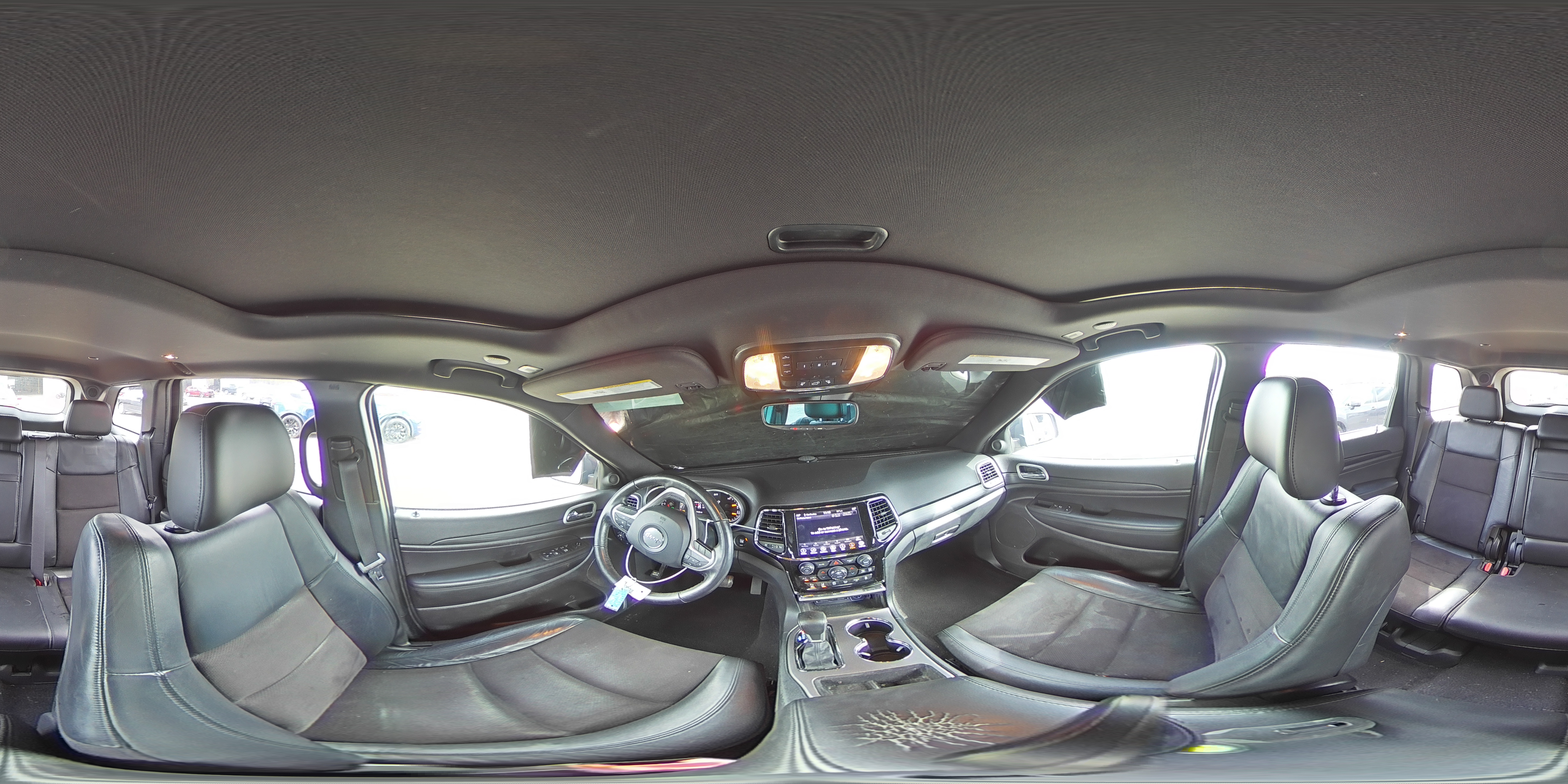 2020 Jeep Grand Cherokee - Image 13