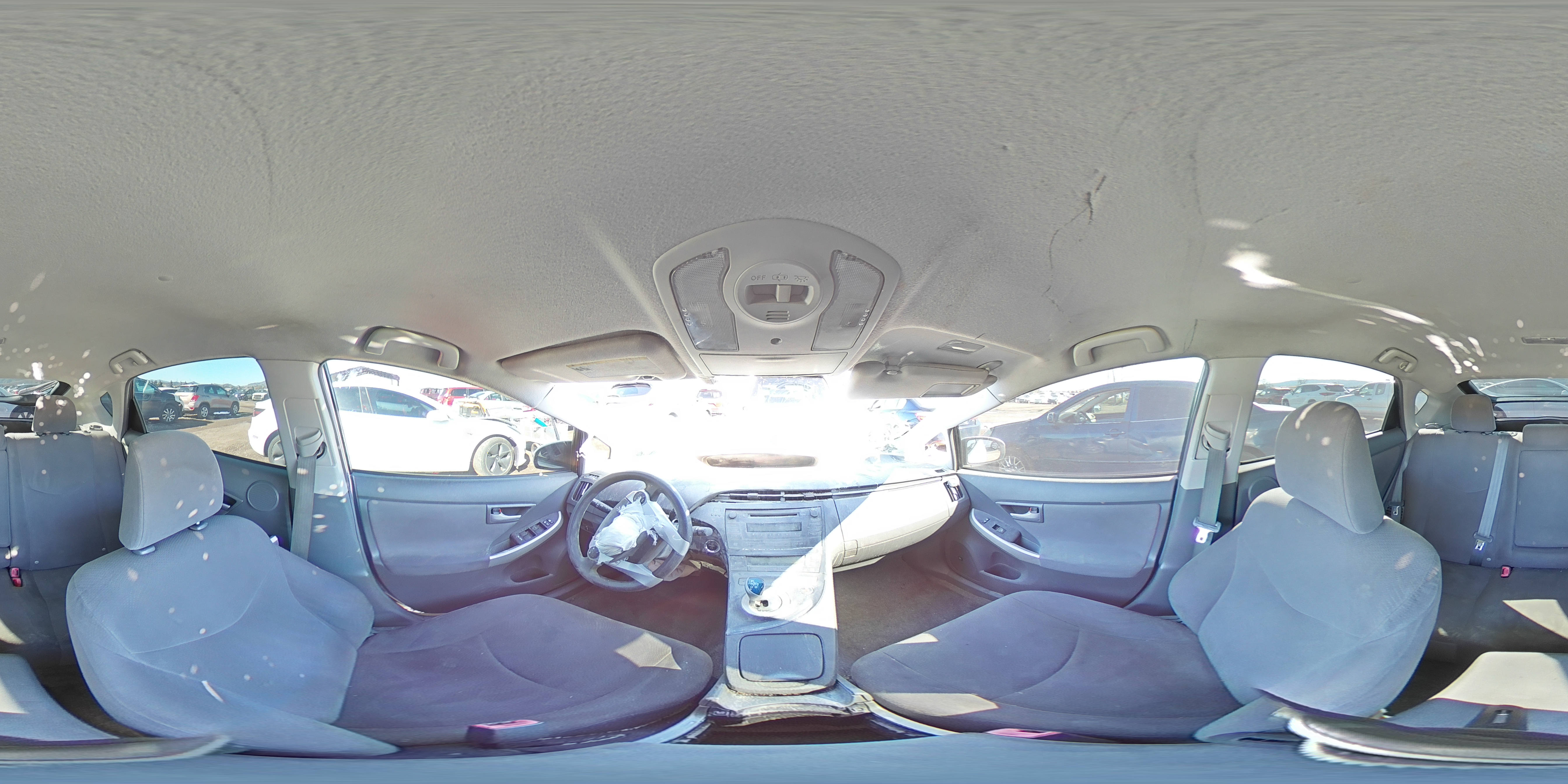 2011 Toyota Prius - Image 13