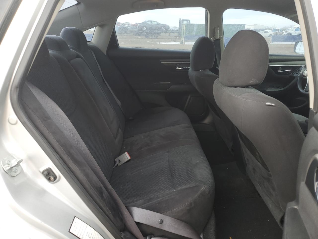 2014 Nissan Altima - Image 10