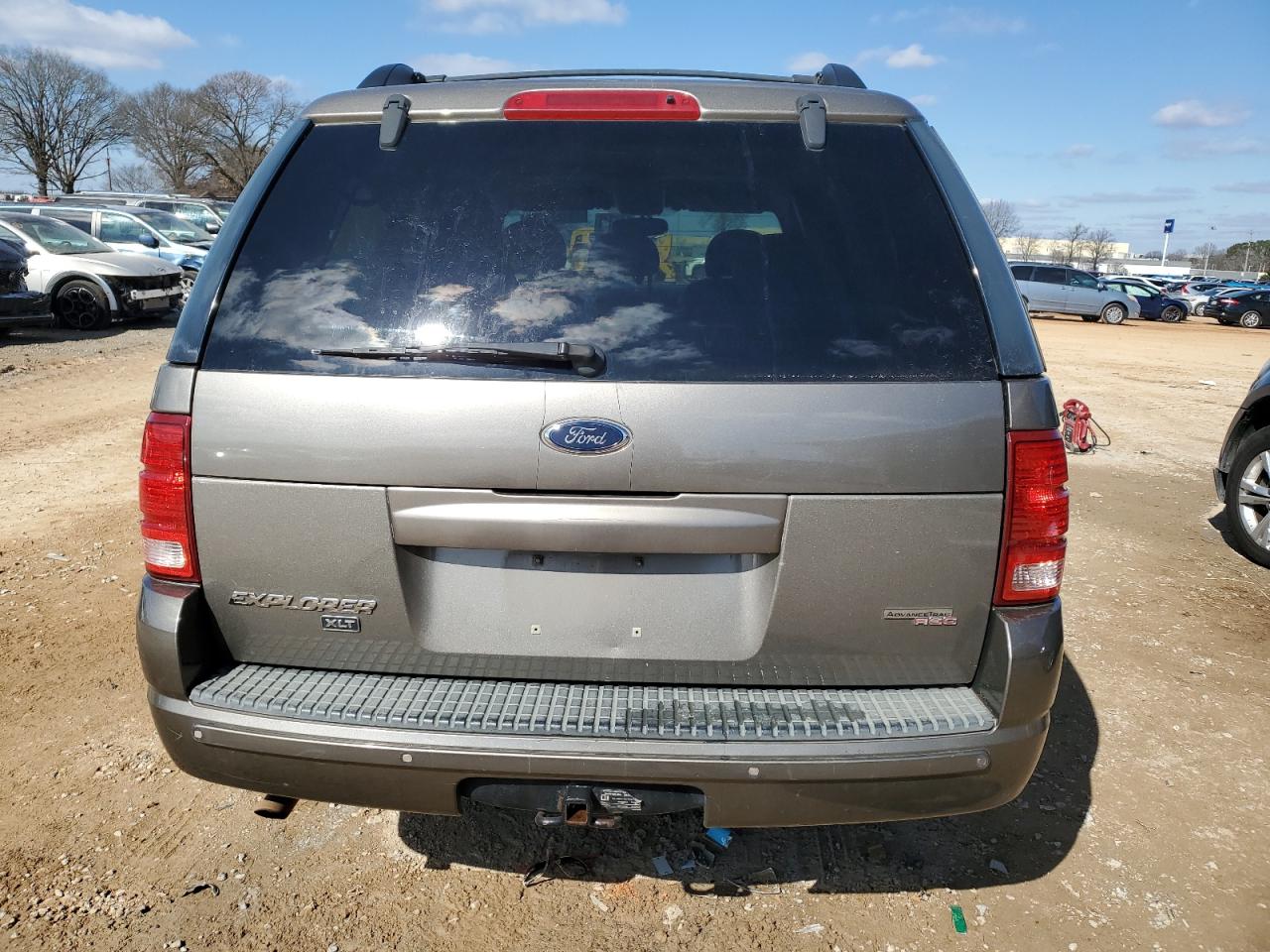 2005 Ford Explorer - Image 6