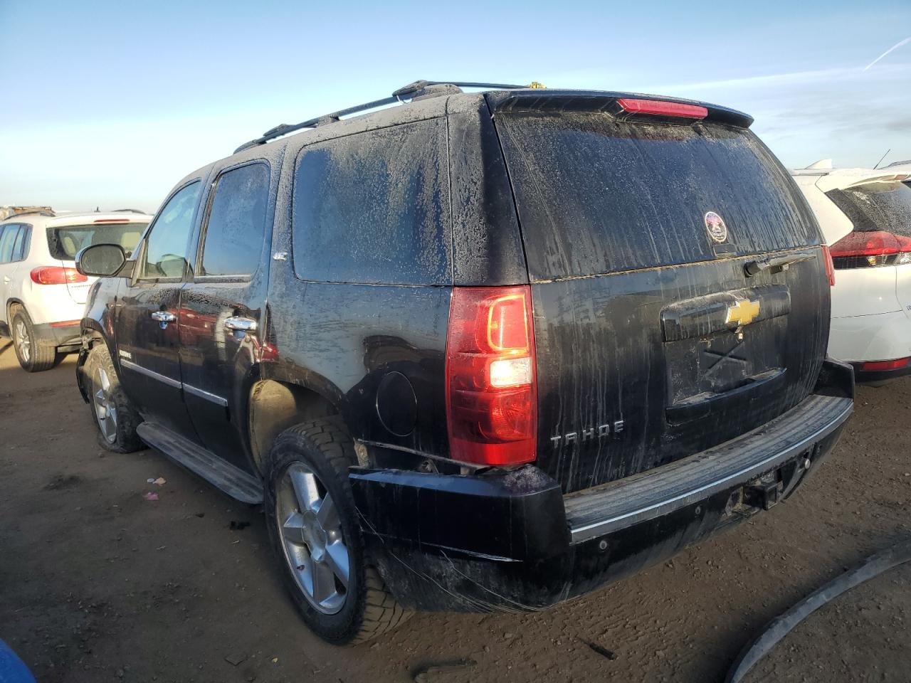 2014 Chevrolet Tahoe - Image 2