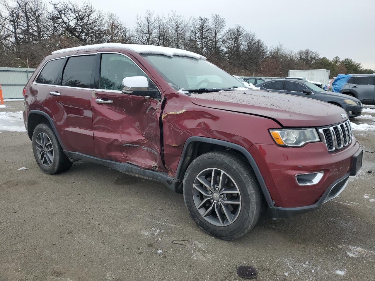 2018 Jeep Cherokee - Image 4