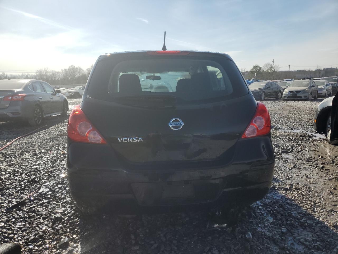 2012 Nissan Versa - Image 6