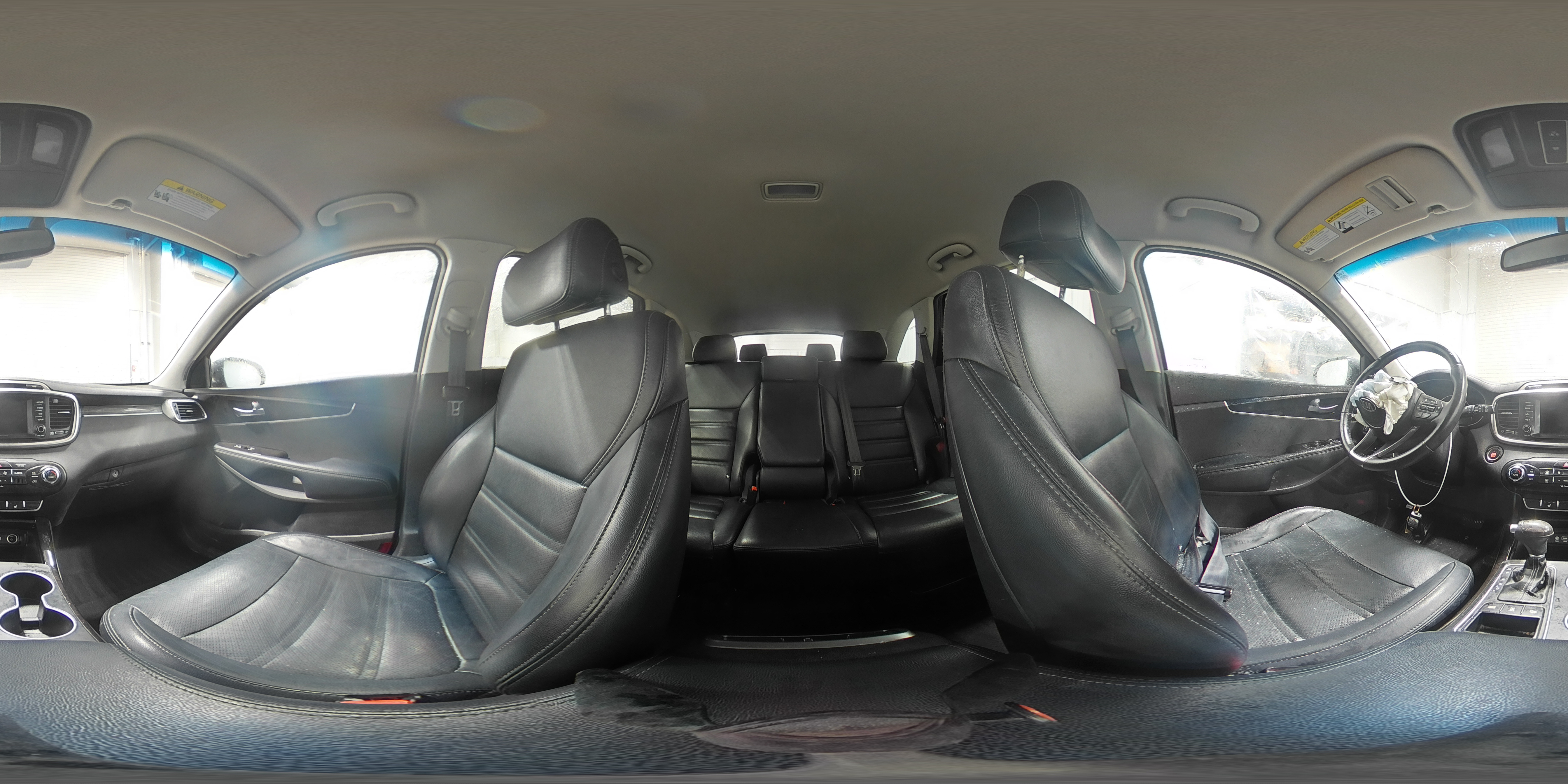 2017 Kia Sorento - Image 15