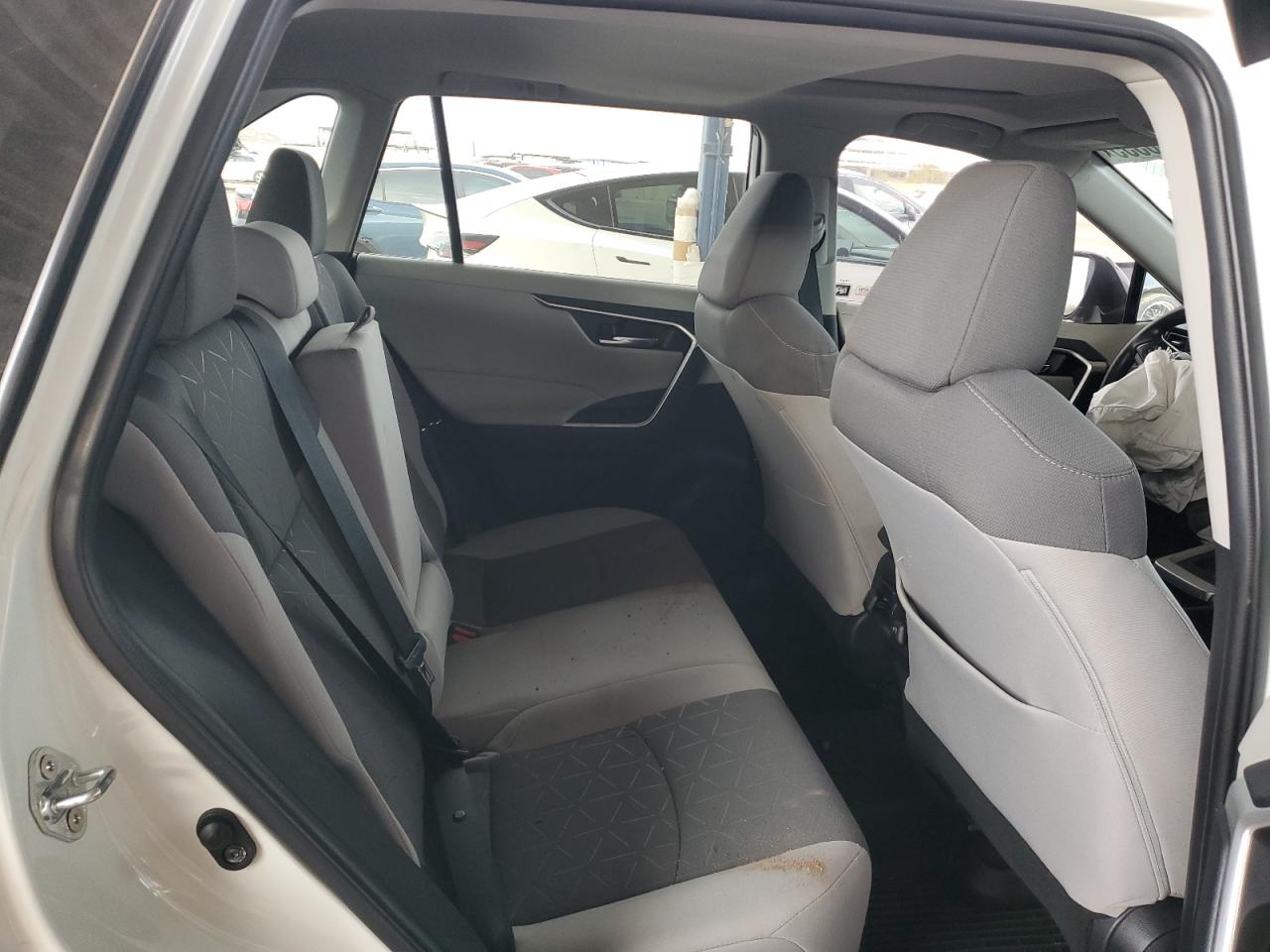 2021 Toyota RAV 4 - Image 10