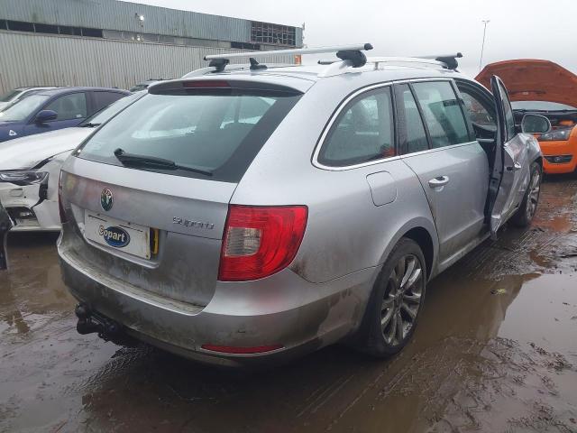 2010 SKODA SUPERB SE