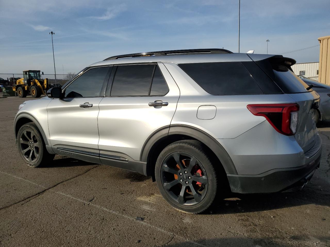 2020 Ford Explorer - Image 2