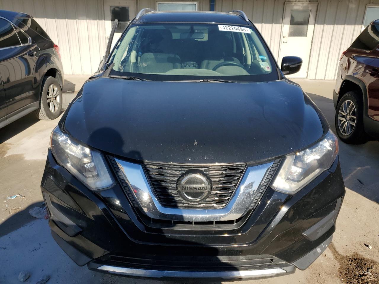 2018 Nissan Rogue - Image 5