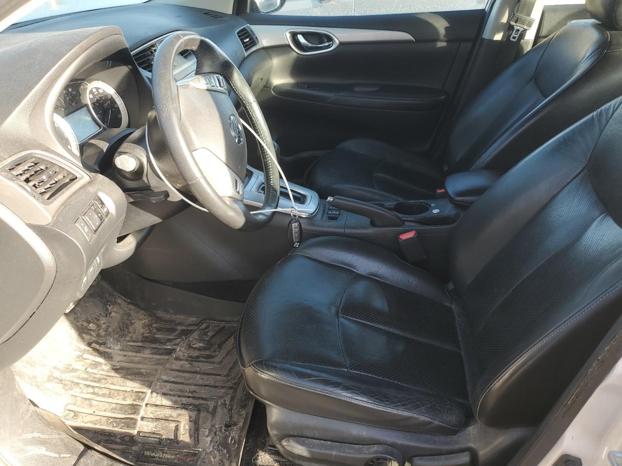 2015 Nissan Sentra - Image 7