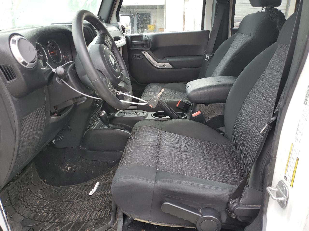 2012 Jeep Wrangler - Image 7